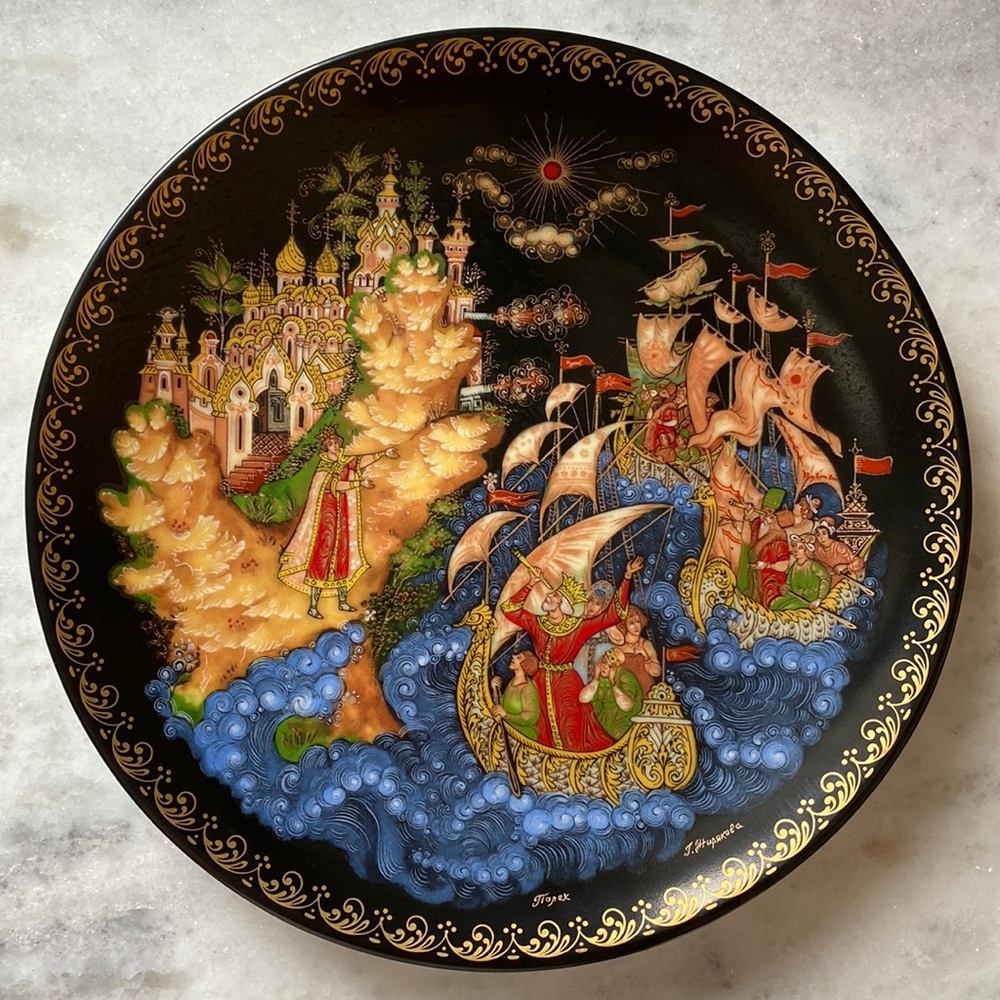 Vintage decorative plate “Legend of Tsar Saltan”